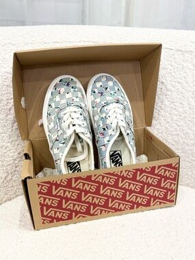 Vans Floral Checkerboard Low Top Sneakers - Light Blue & White